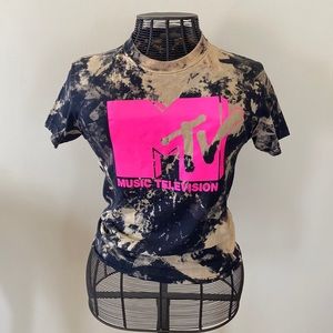Custom made mtv shirt nwot